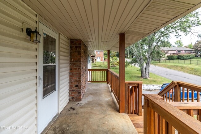 Building Photo - 2344 Alice Bell Rd