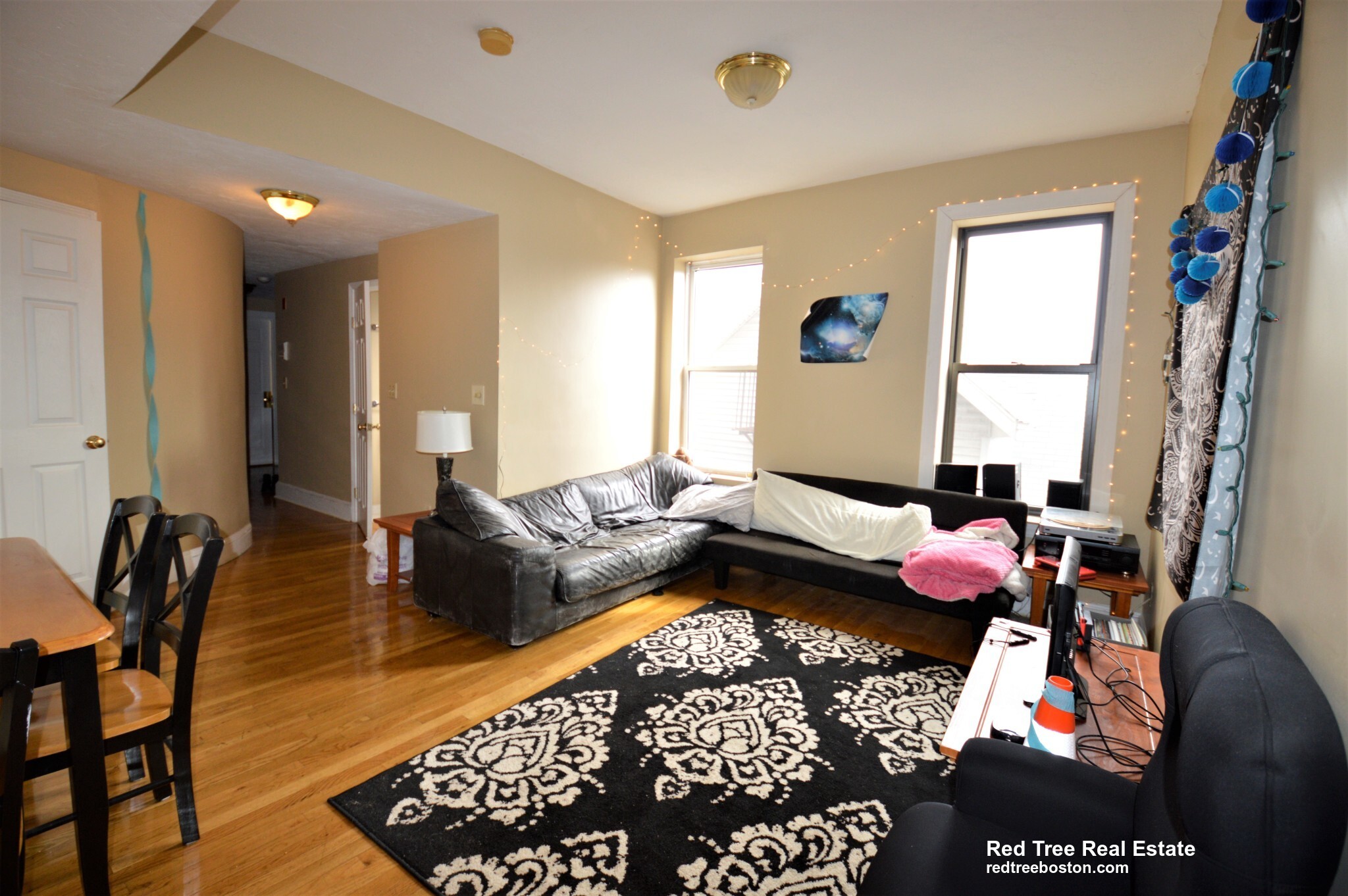 Building Photo - 19 Highgate St