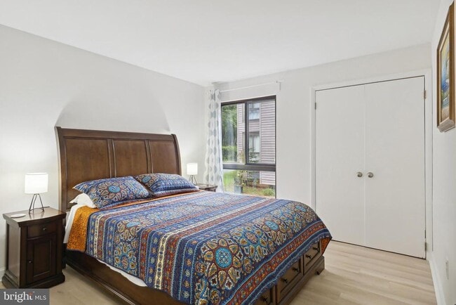 Building Photo - 438 Ocean Pkwy