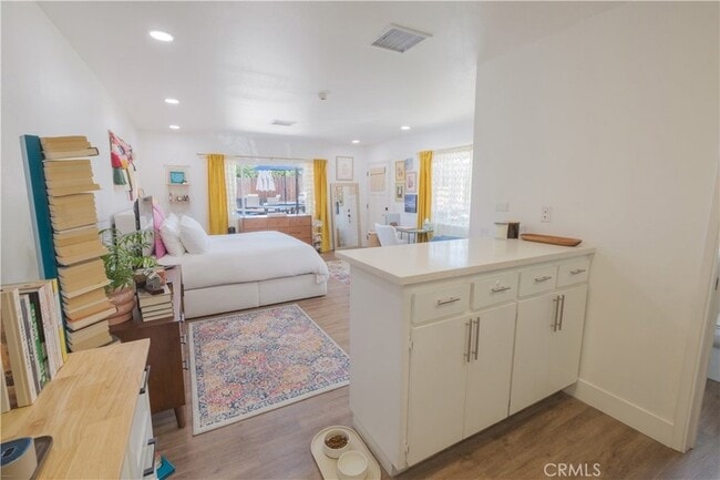 Building Photo - 9109 La Alba Dr