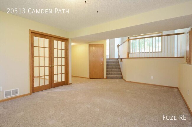 Building Photo - 20513 Camden Path