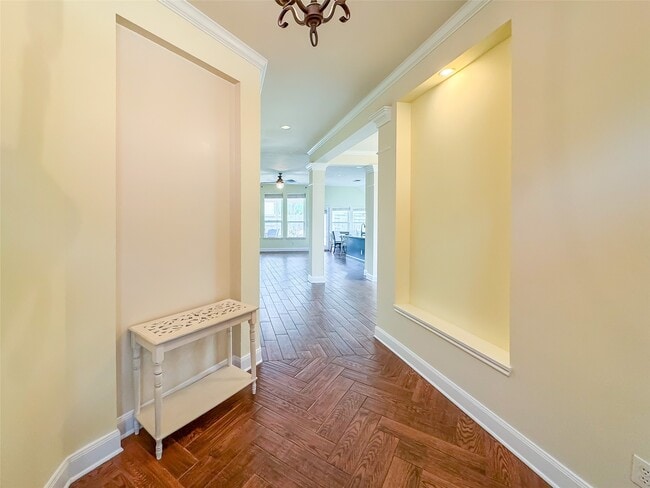 Building Photo - 3015 Gilford Ln