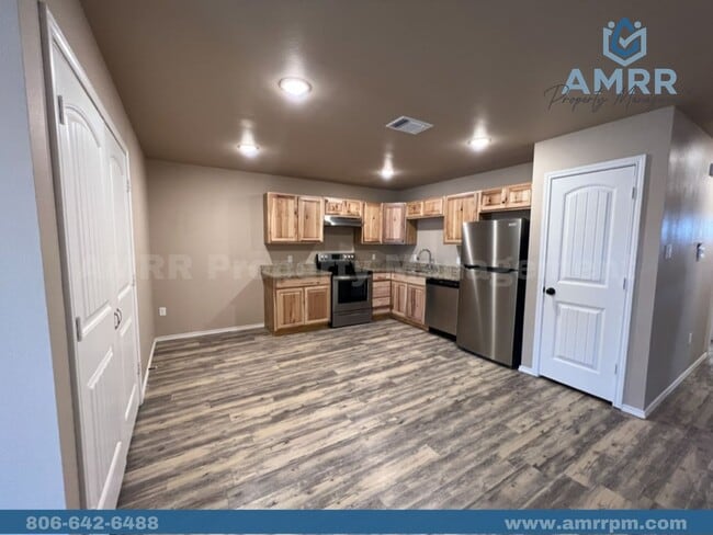 Building Photo - 7415 5th St