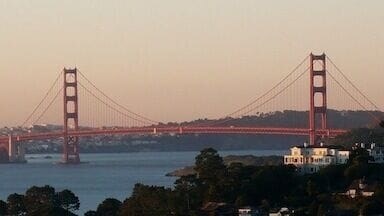 Building Photo - 2381 Paradise Dr