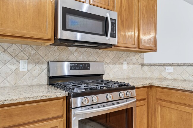 Building Photo - 11630 Forest Wind Ln