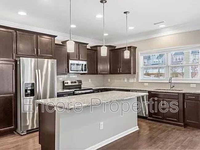 Building Photo - 1228 Brown Velvet Ln