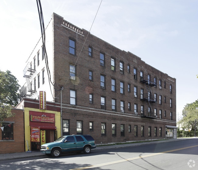 Building Photo - South Side Properties