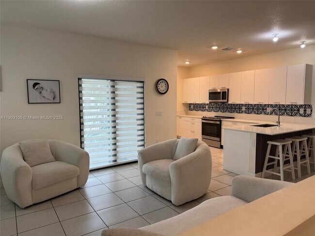 Building Photo - 8364 NW 43rd St