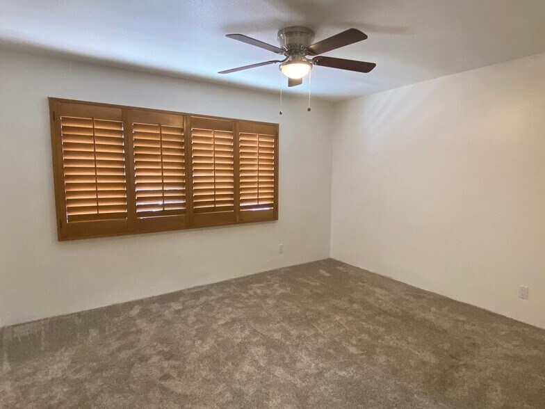 Building Photo - 3561 Terrace Dr