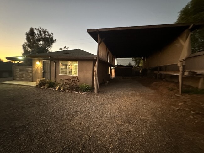 Building Photo - 2315 Tavern Rd