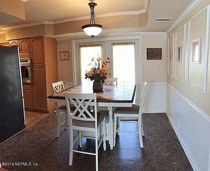 Building Photo - 460 S US Highway 17