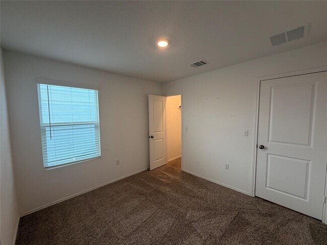 Building Photo - 7316 Sparkling Light Dr