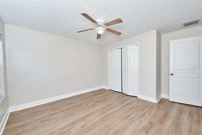 Building Photo - 23903 Sardinia Dr