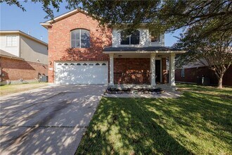 Building Photo - 2905 Rainy River Dr