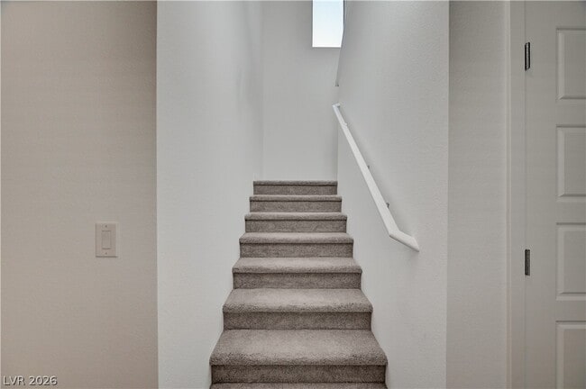 Building Photo - 2124 Abraham Ave