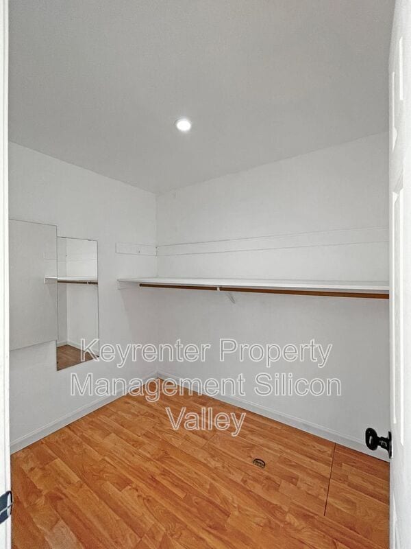 Building Photo - 3350 Denton Way