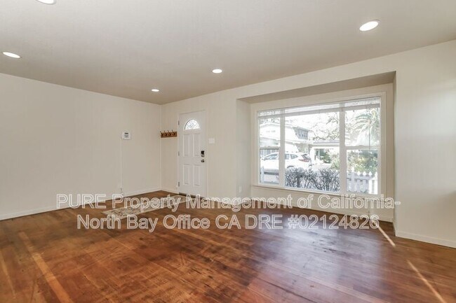 Building Photo - 6683 Sebastopol Ave