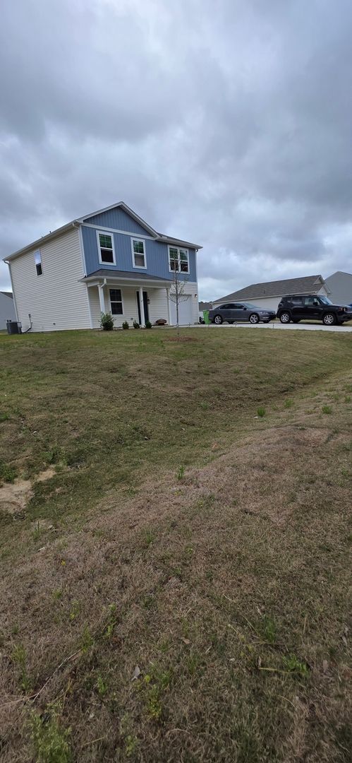 Building Photo - 134 Lang Farm Rd