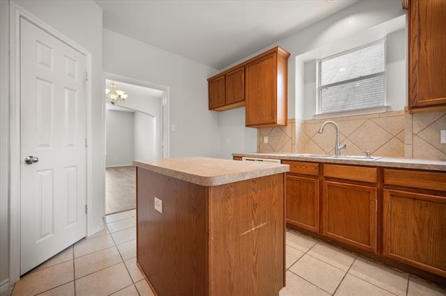 Building Photo - 4208 Glen Garden Dr