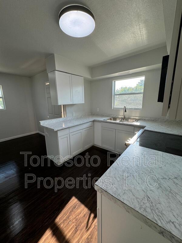 Building Photo - 152 Shadwell Dr