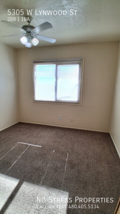 Building Photo - 5305 W Lynwood St