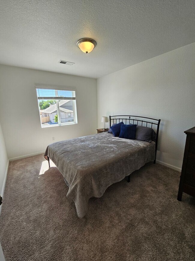 Building Photo - FURNISHED! Brand New 3 Bedroom, 2.5 Bath Home In Fernley