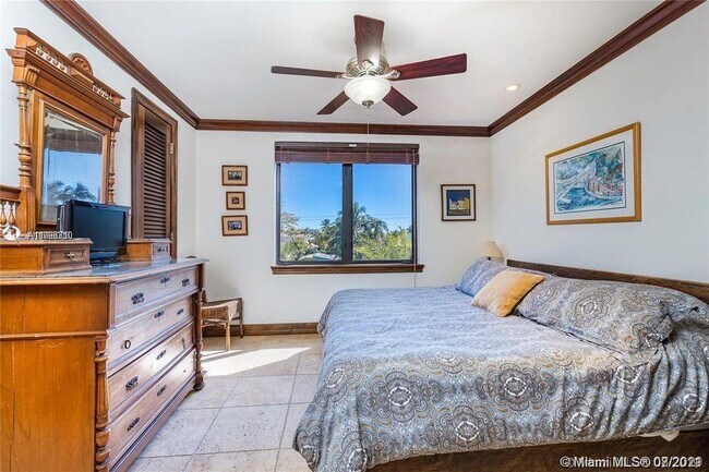 Building Photo - 181 Harbor Dr