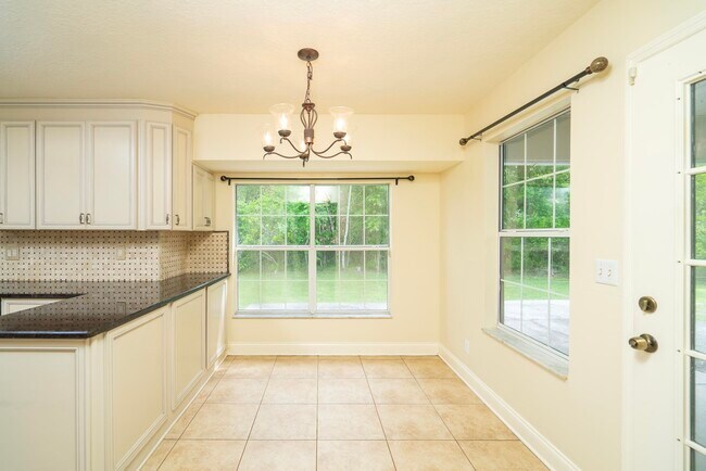 Building Photo - 2116 Wood Stork Ave