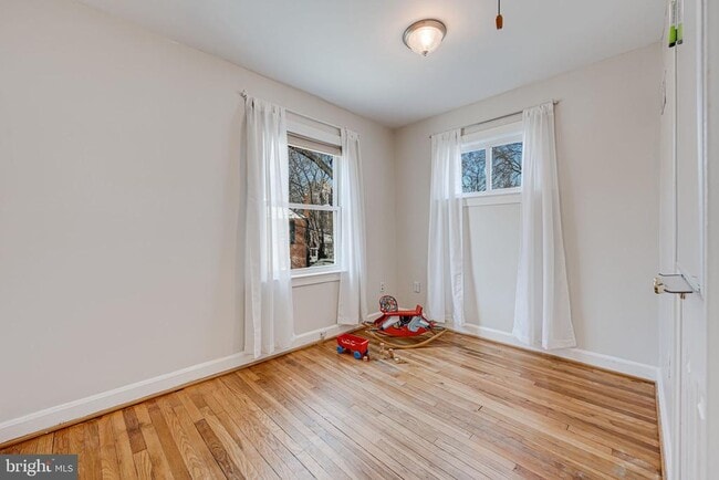 Building Photo - 2400 Huntington Ave