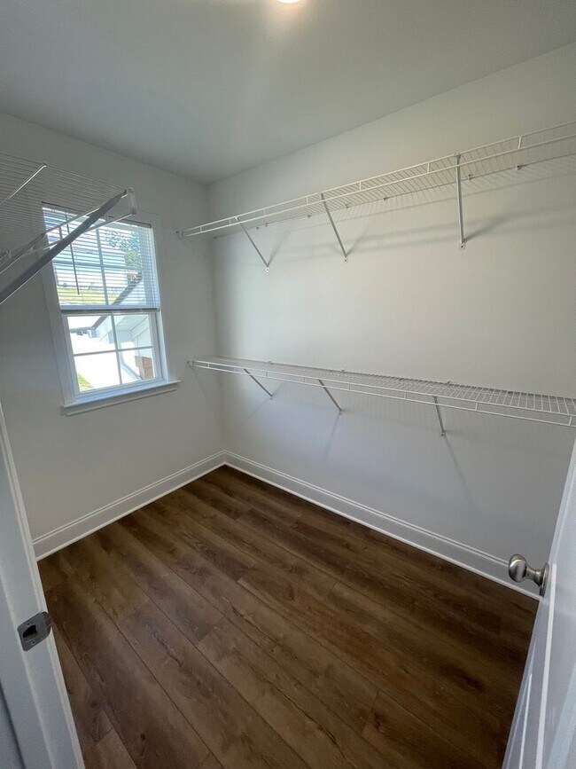 Building Photo - Rental in Ooltewah - 3 Bedrooms + Finished Basement