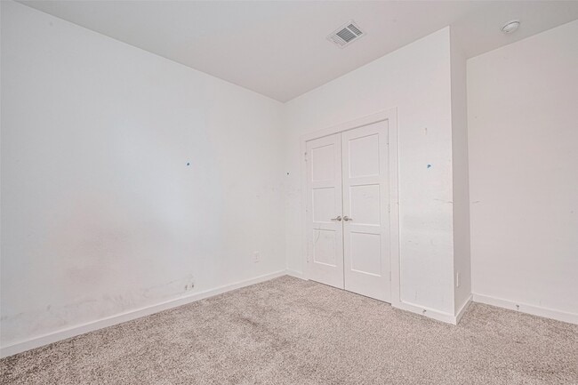 Building Photo - 133 Aurora Spgs Dr