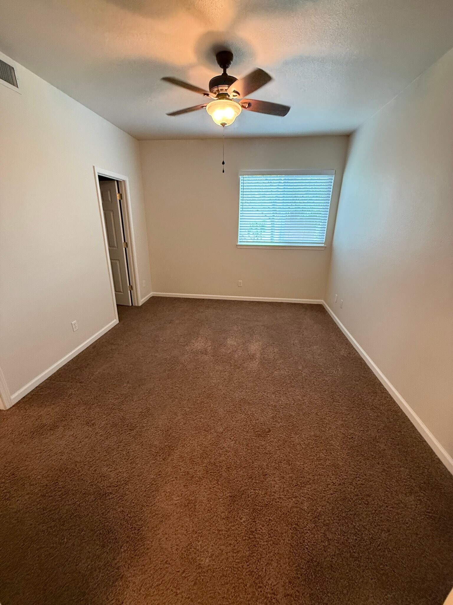 Building Photo - 23 Morning Rose Way