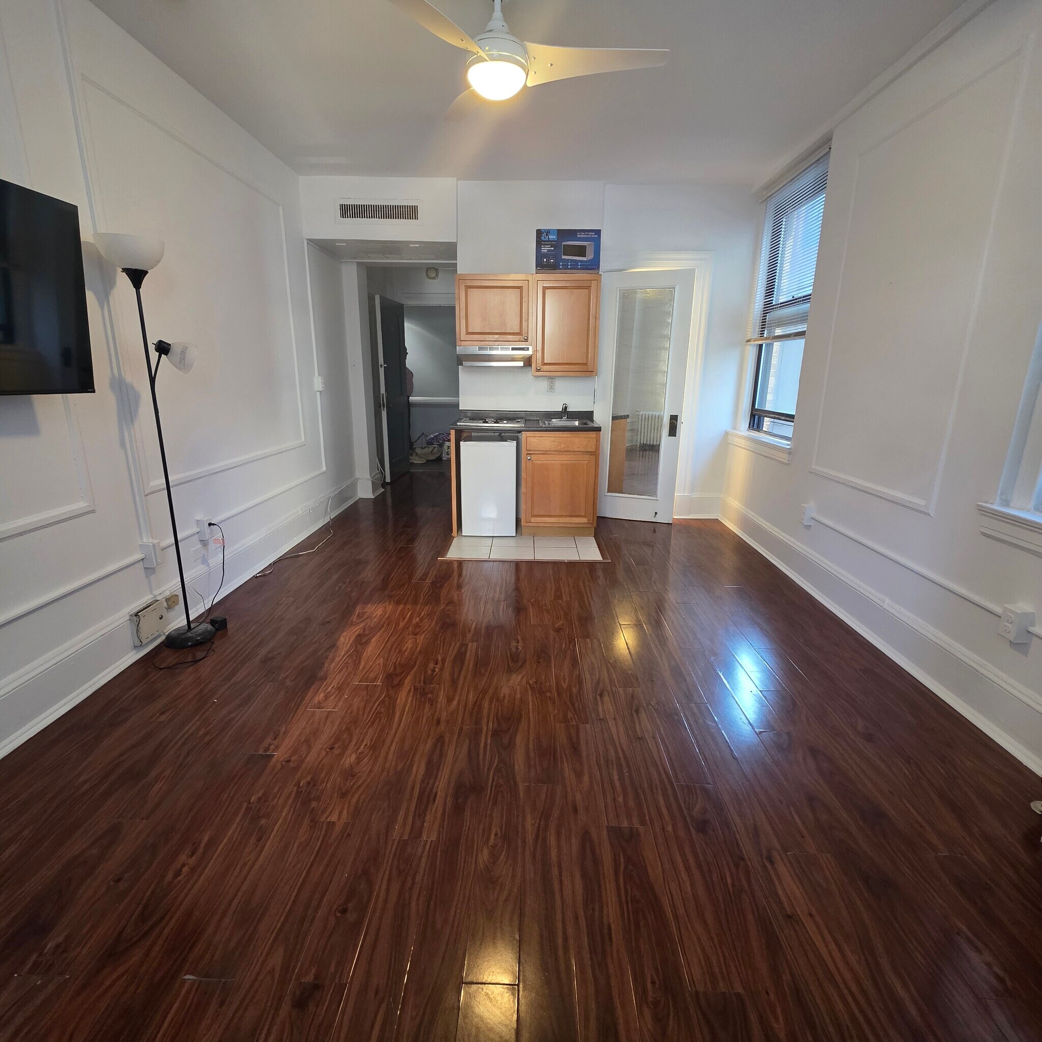 Building Photo - 1324 Locust St