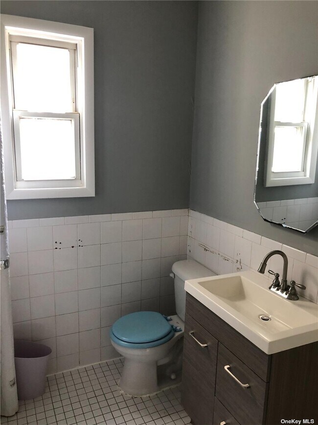 Building Photo - 93-14 101st Ave