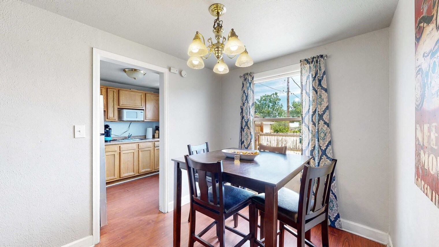 Building Photo - 7388 Oneida Dr