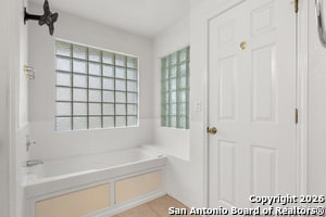 Building Photo - 109 Weeping Willow