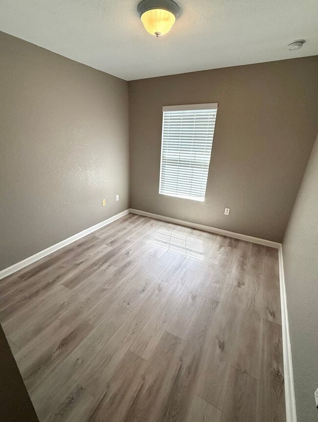 Building Photo - Awesome Townhome for rent at Windermere