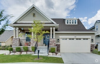 Building Photo - Mapleton Home