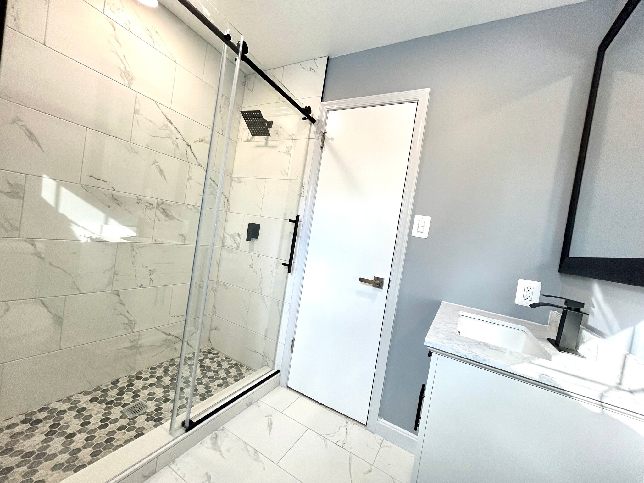 Building Photo - 6348 Torrence St