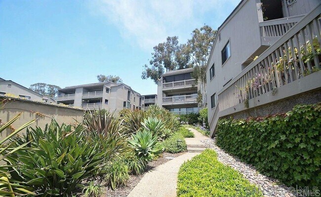 Building Photo - 248 Dolphin Cove Ct