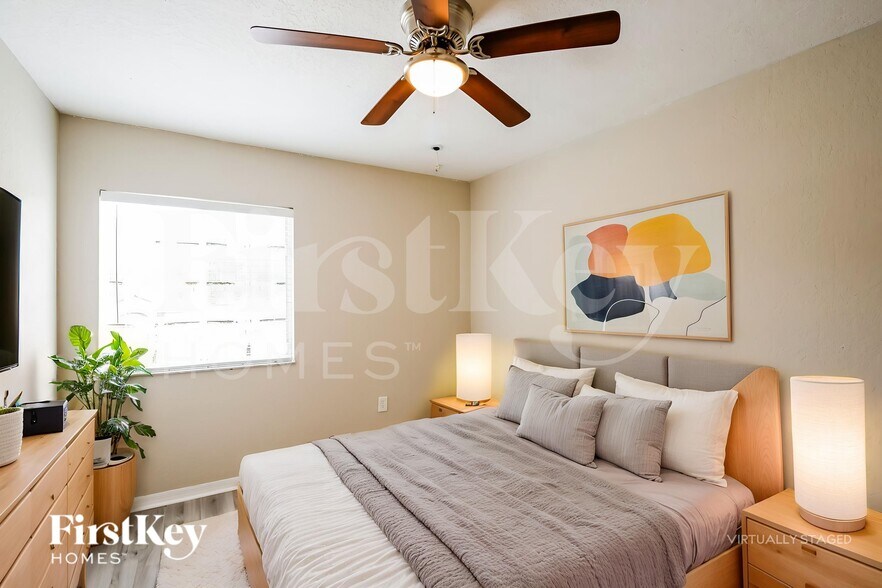 Building Photo - 18050 SW 142nd Ct