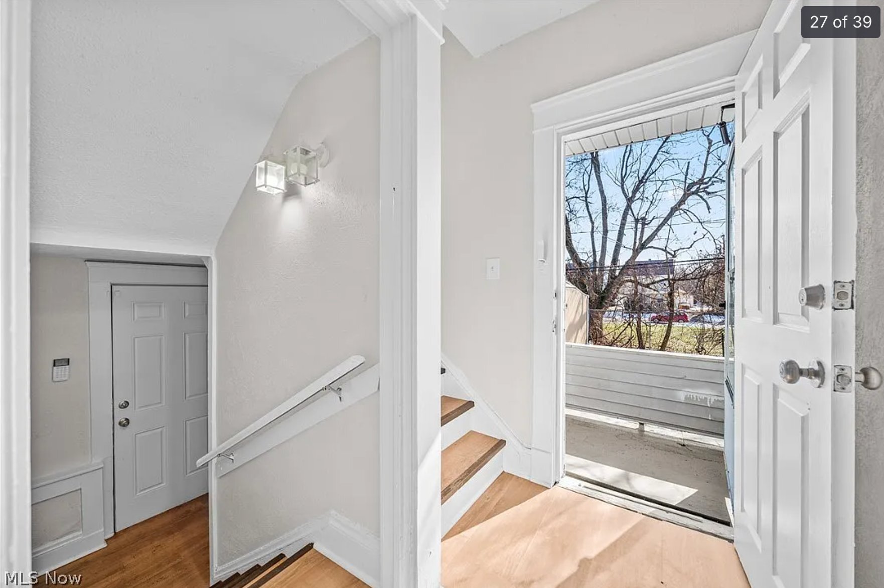 Building Photo - 13612 Durkee Ave