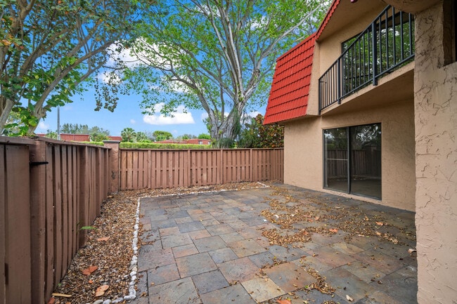 Building Photo - 8237 Severn Dr