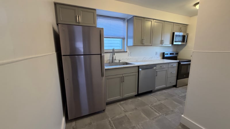 Building Photo - 6439 Elbrook Ave