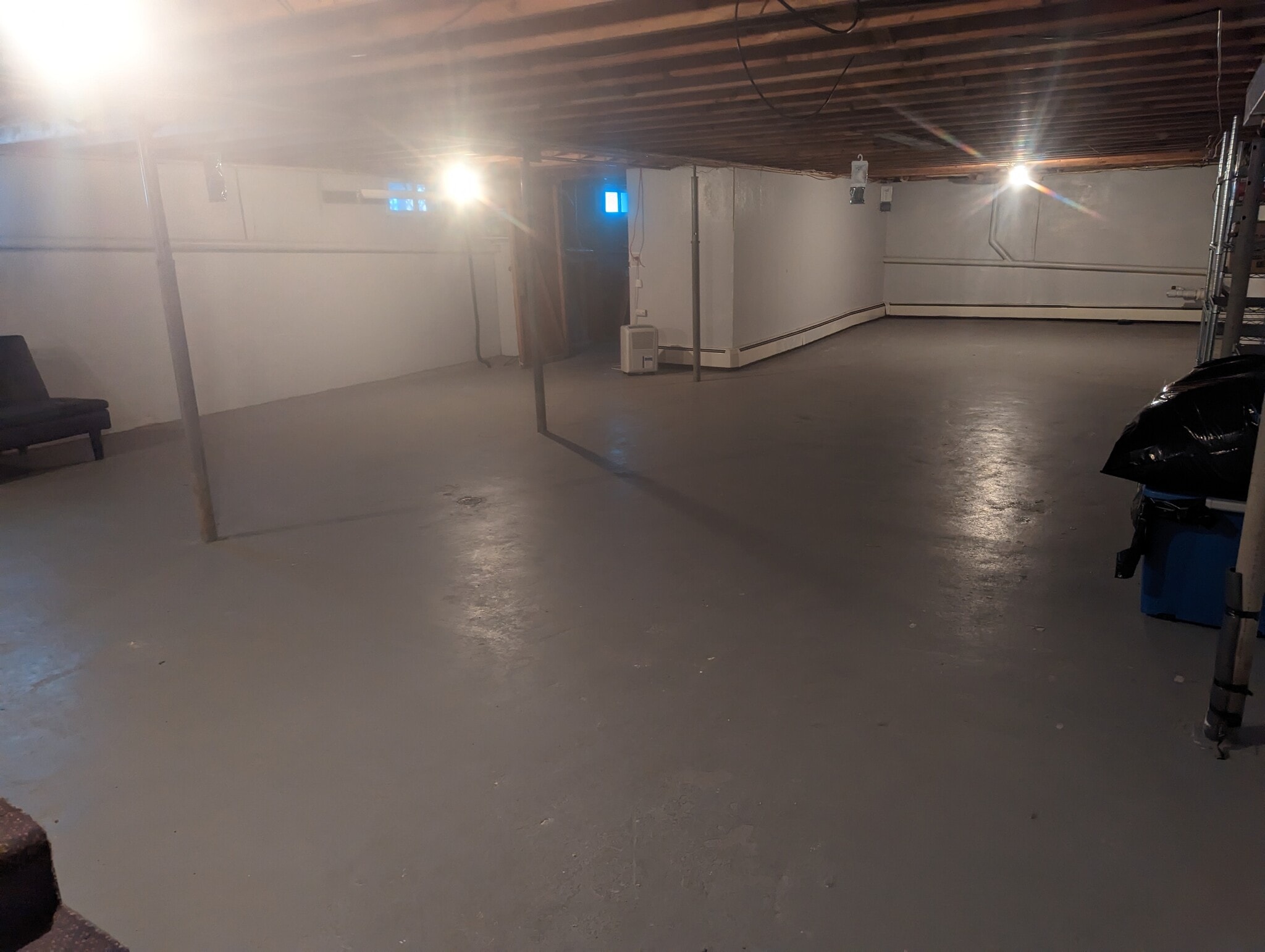 Building Photo - 212 Dewey St