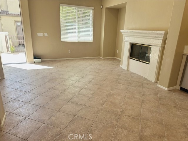 Building Photo - 18 Moonstone