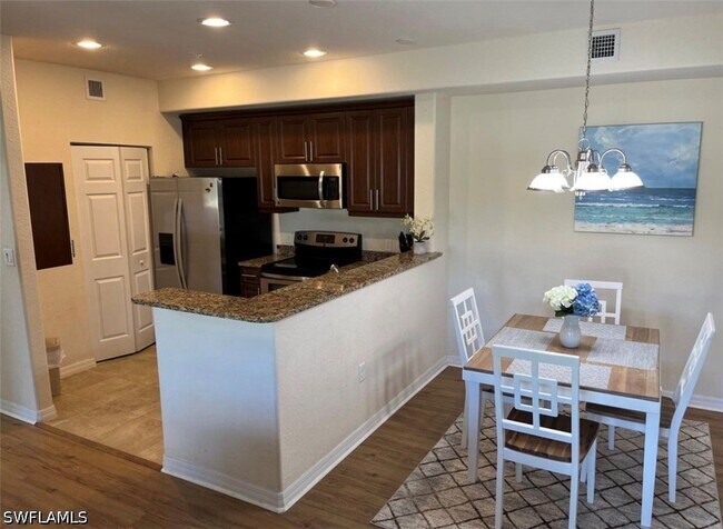 Building Photo - 13180 Bella Casa Cir