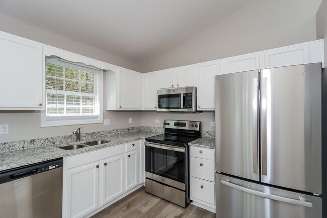 Building Photo - 317 Gun Range Rd