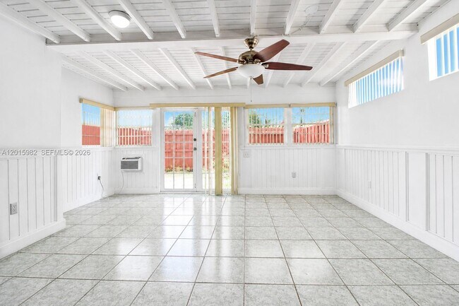 Building Photo - 6326 SW 139th Ct