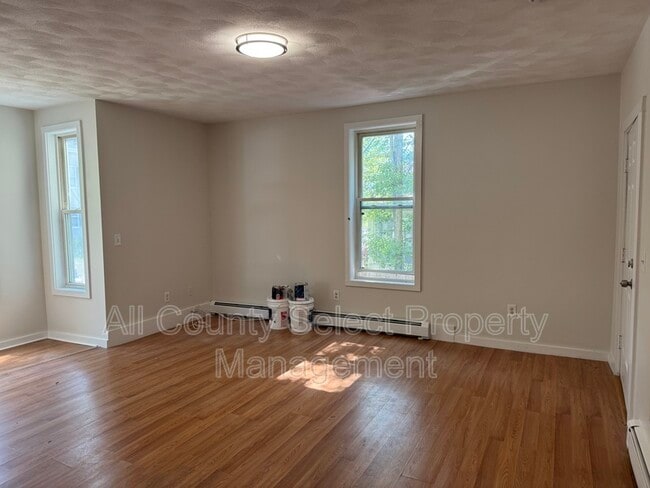 Building Photo - 85 Groveland St